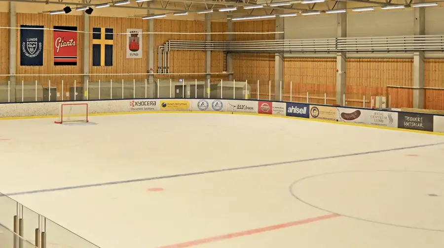 Stora rinken i Ishallen.